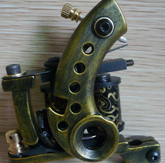 ߼YL7